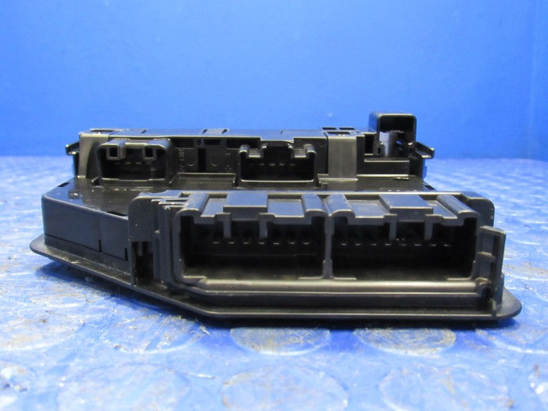 11-13 Toyota Highlander Engine Fuse Box Junction Block OEM 82720-48120