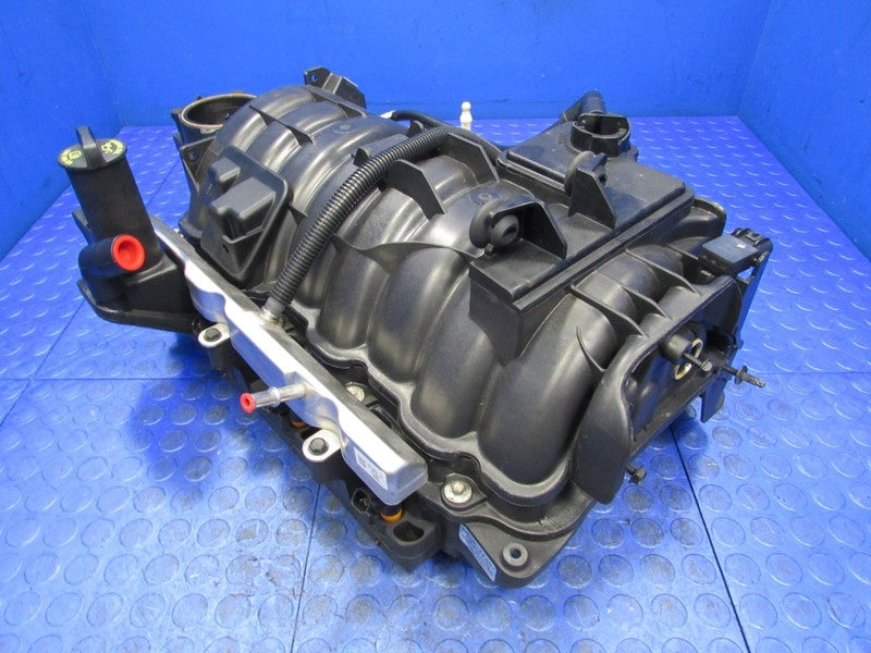 13-17 Ram 1500 2500 3500 5.7L HEMI Intake Manifold w/ Fuel Rail Inject