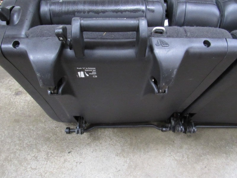 07-14 Tahoe Yukon Suburban Escalade Black Leather Third 3rd Row Seat 3