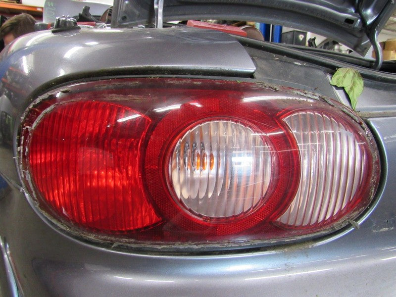 01-05 Mazda Miata MX-5 NB2 Left LH Driver Side Taillight Tail Light La