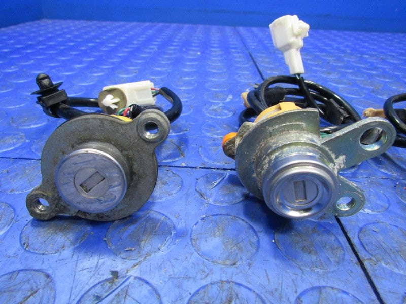 05-07 Lexus LX470 Ignition Door Hatch Lock Cylinder Tumbler Key Set 28