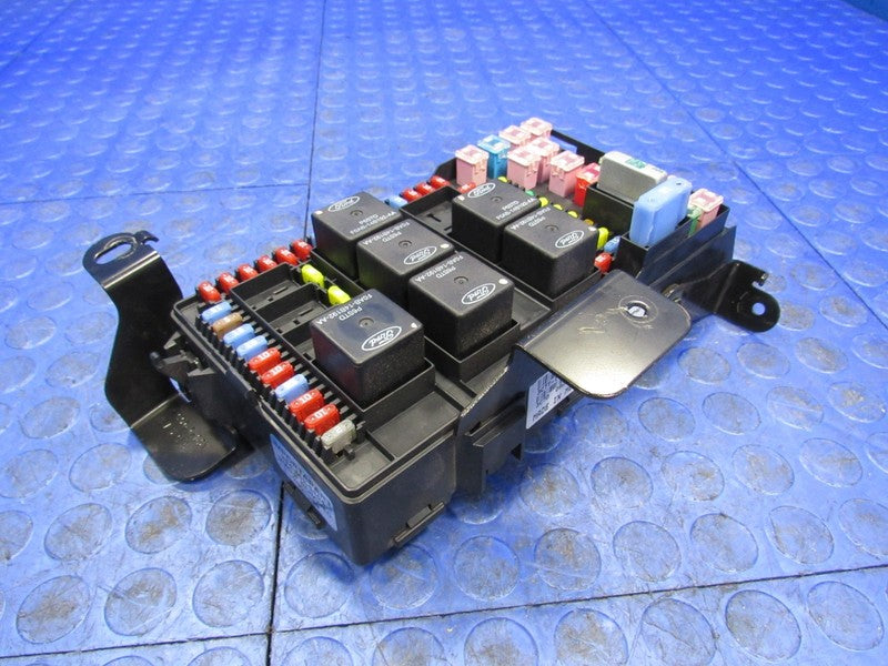 03-05 Ford F250 F350 Super Duty Excursion Under Dash Fuse Box 3C7T-14A