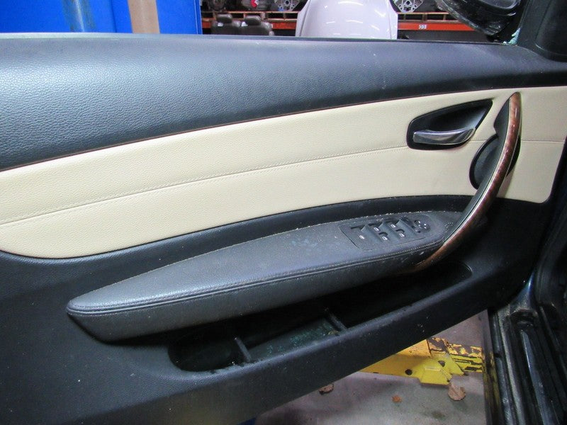 09-11 BMW 128 135 Left LH Driver Side Front Door Trim Panel W/O Switch