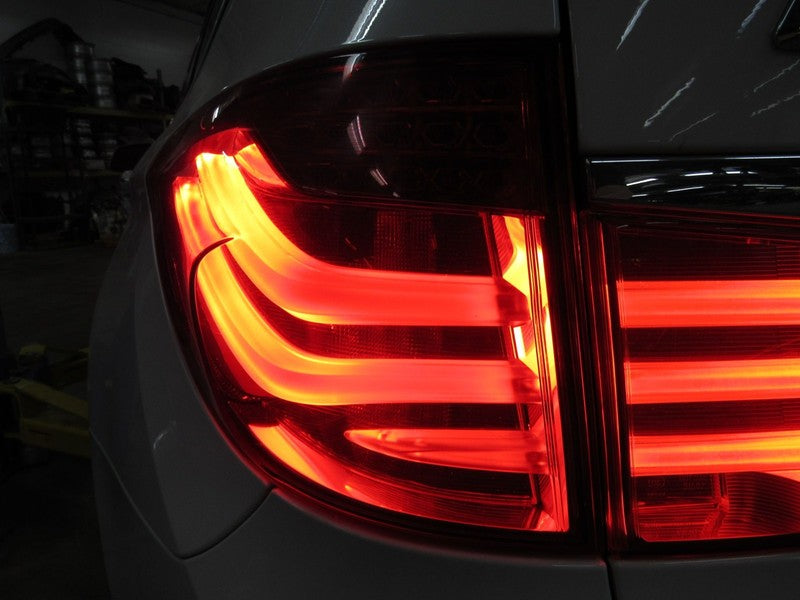 10-13 BMW 535 550 GT Left LH Driver Side Outer Taillight Tail Light La
