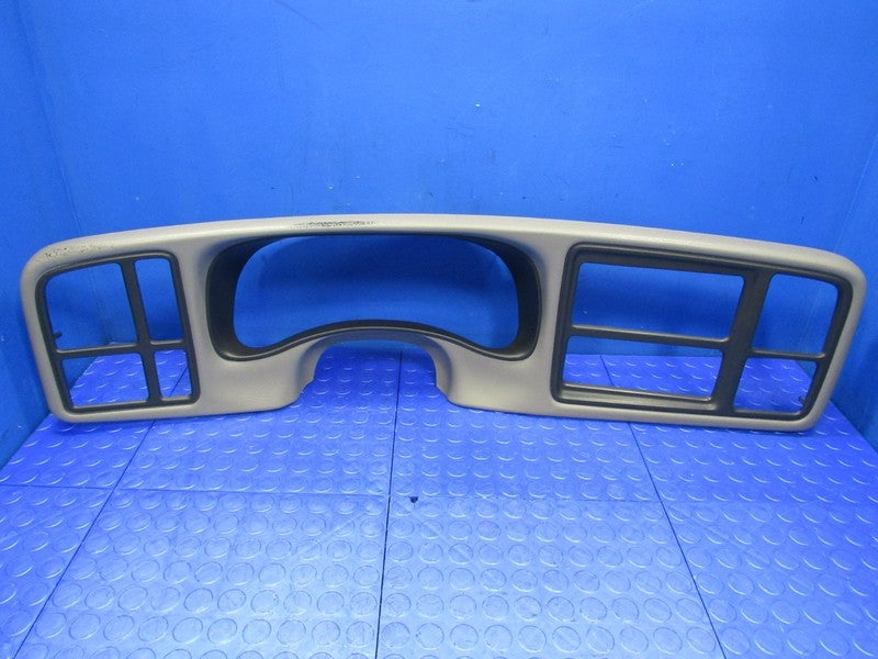 99-02 Chevy Silverado Tahoe Suburban Sierra Gauge Cluster Dash Bezel T