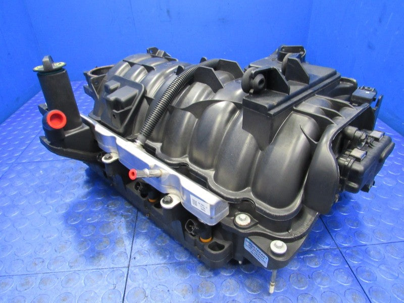 13-17 Ram 1500 2500 3500 5.7L HEMI Intake Manifold w/ Fuel Rail Inject