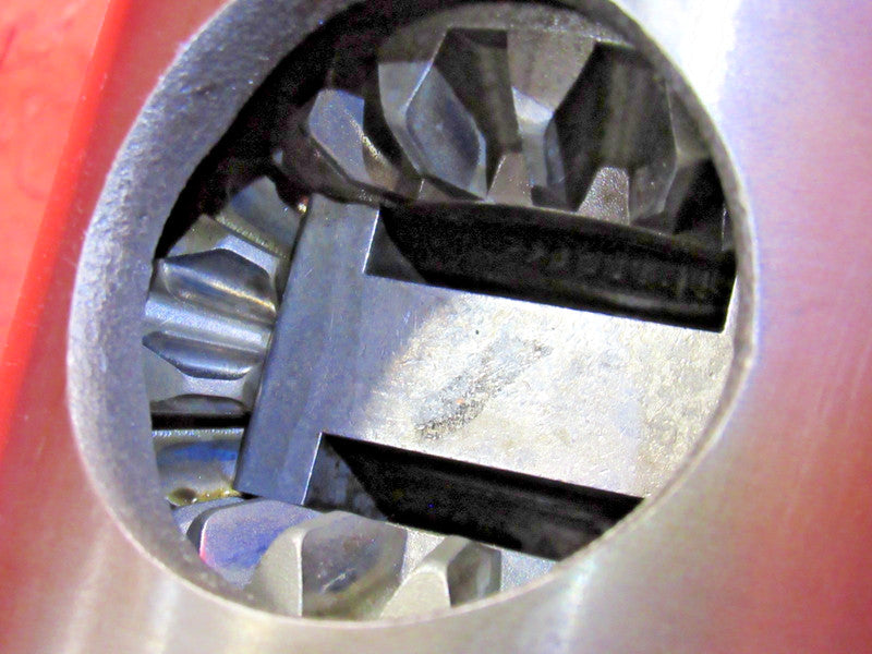 99-13 Silverado Sierra 1500 10 Bolt 8.6 Rear Differential Carrier G80 