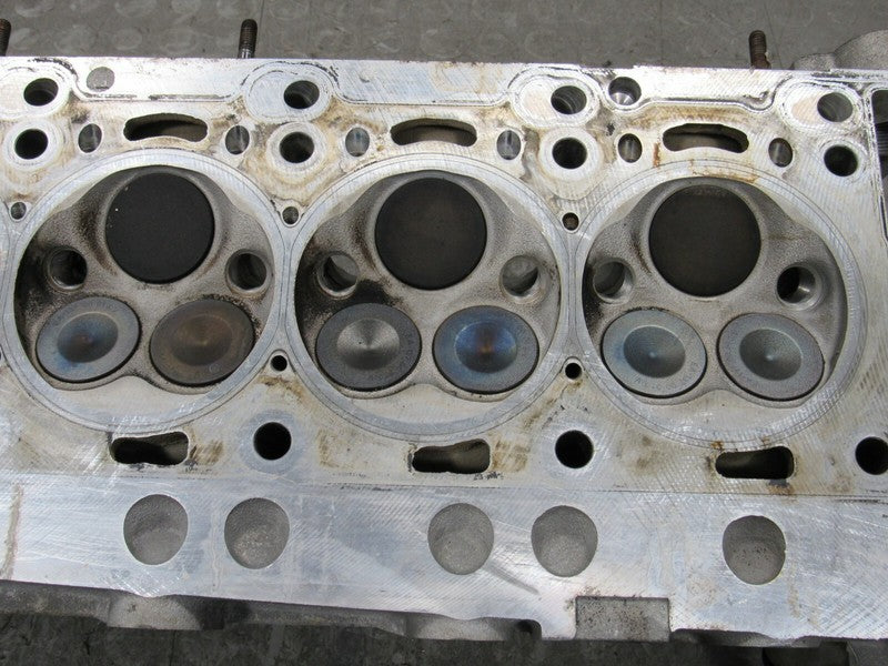 01-02 Mercedes-Benz S600 CL600 5.8L V12 M137 Right RH Cylinder Head As
