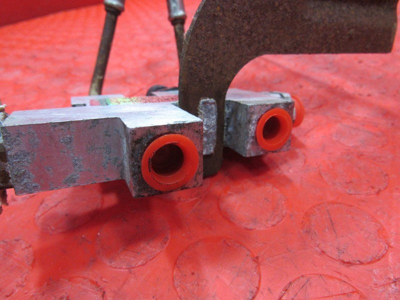 03-06 Yukon Tahoe Escalade Hydroboost Brake Proportioning Valve Line B