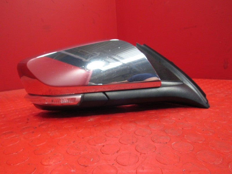 16-20 Chevrolet Impala Right RH Front Power Door Mirror Assembly Chrom