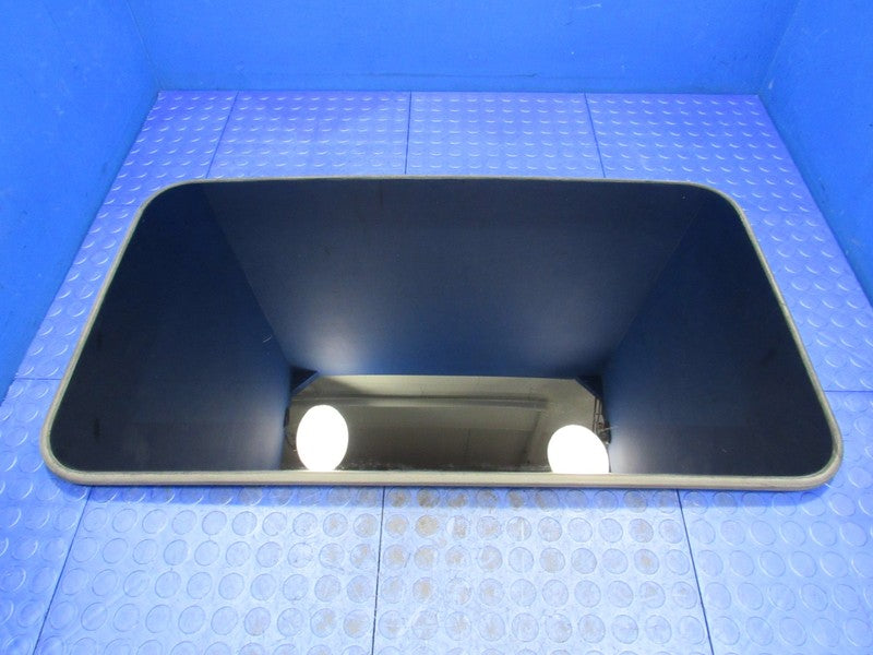 00-06 Yukon Tahoe Suburban Sunroof Moonroof Sun Moon Roof Glass Panel 