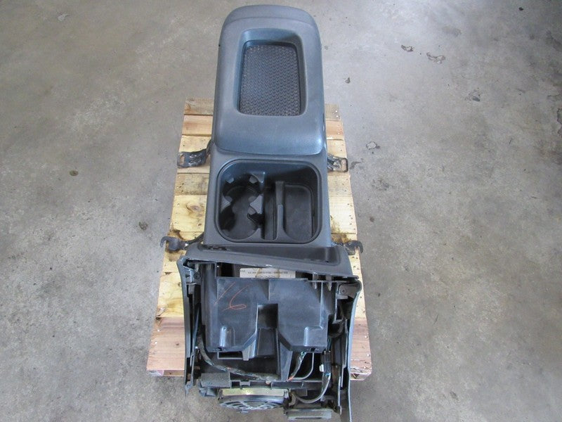 03-06 Silverado Sierra Complete Center Floor Console Swap Very Dark Pe