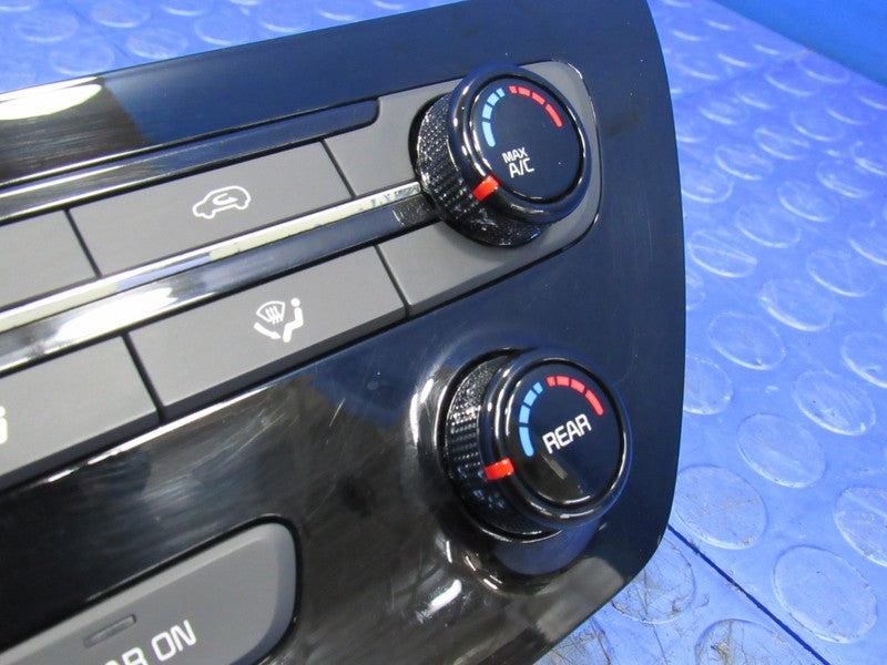 17-18 Kia Sedona Manual AC HVAC Climate Heater Temperature Control Pan