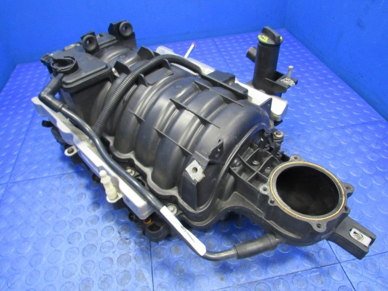 13-17 Ram 1500 2500 3500 5.7L HEMI Intake Manifold w/ Fuel Rail Inject