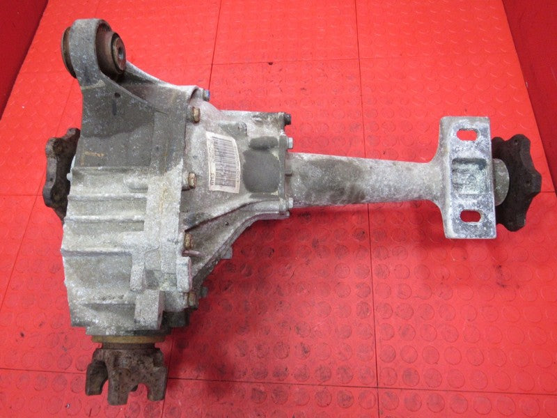 01-06 Yukon Denali Escalade Front Axle Differential Carrier GT4 3.73 A