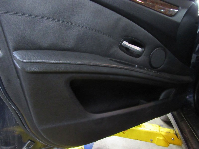08-10 BMW 528 535 550 M5 Left LH Driver Front Door Trim Panel Black W/