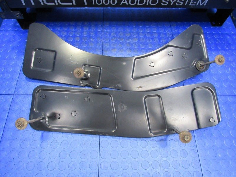 01-04 Ford Mustang Premium Mach 1000 Subwoofer Sub Box Amp Rack Assemb