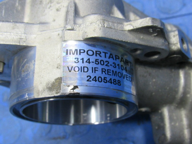 12-17 S550 / 12-14 CL550 ML550 4.7L V8 M278 Engine Mount Fuel Pump Hou
