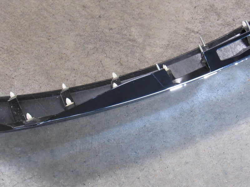 09-12 Toyota Venza Rear Liftgate Finish Panel Molding Trim Emblem Blac