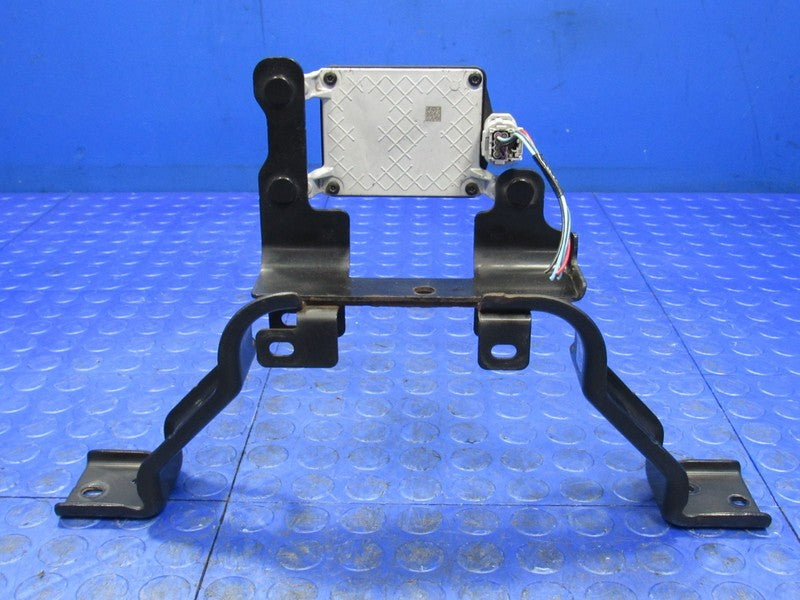 18-20 Nissan Rogue Cruise Control Distance Radar Sensor Bracket 28438-