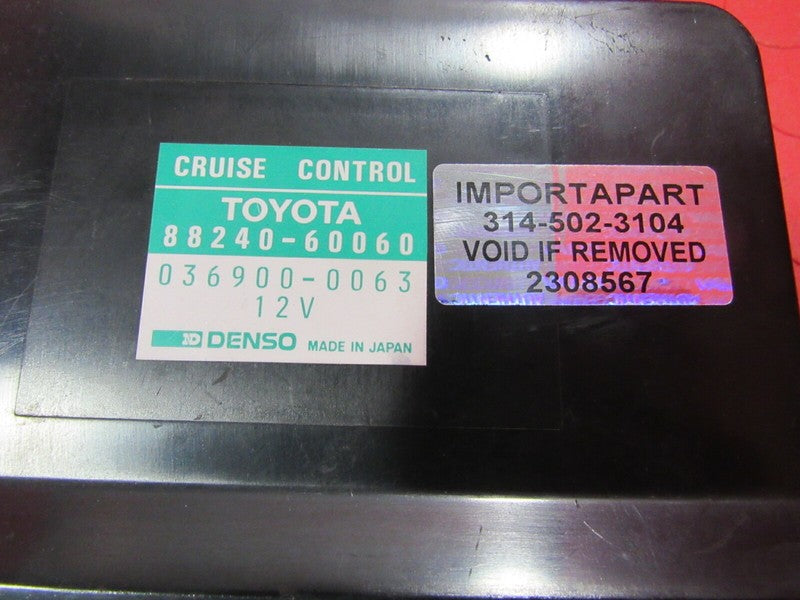 93-97 Toyota Land Cruiser LX450 FJ80 Cruise Control Module 88240-60060