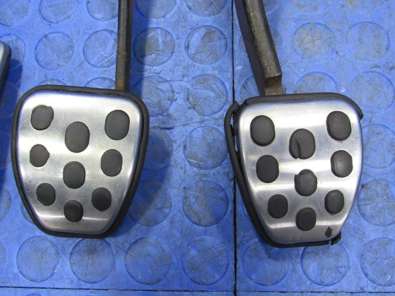 99-04 Ford Mustang MT Manual Brake Clutch Accelerator Pedal Assembly I