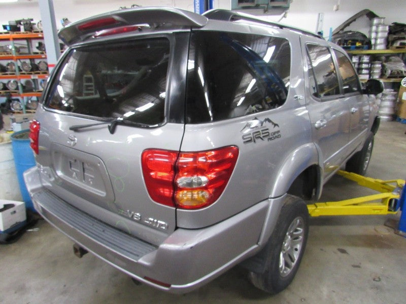 01-07 Toyota Sequoia Right RH Passenger Side Power Door Mirror Silver 