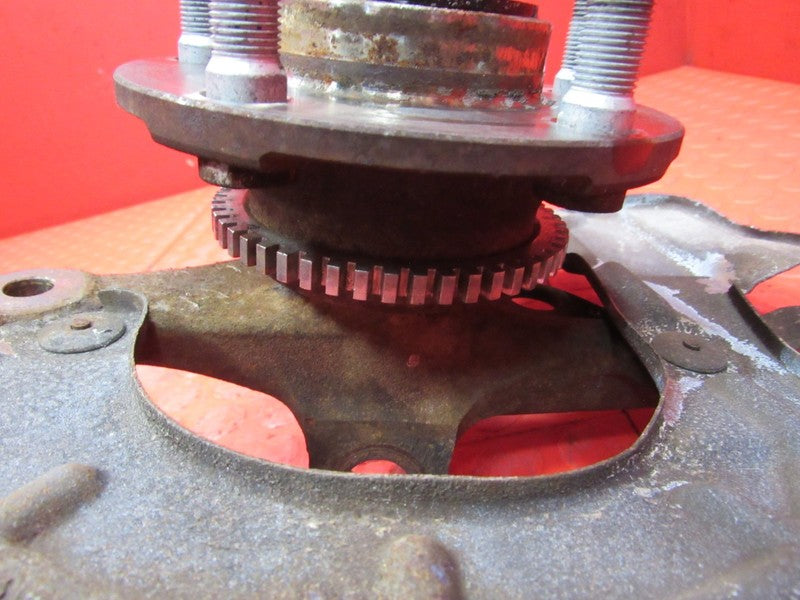 96-04 Ford Mustang Driver Passenger Front Knuckle Spindle Hub Set 5325