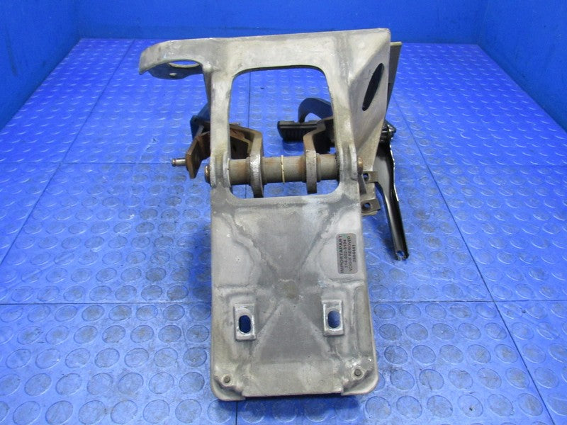 98-01 Dodge Ram MT Manual Transmission Clutch Brake Gas Pedal Box Asse