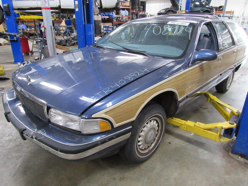 91-96 Roadmaster Caprice Right RH Passenger Side Headlight Head Light 