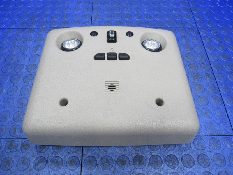 03-07 Hummer H2 Front Overhead Roof Console Dome Light Bezel Home Link