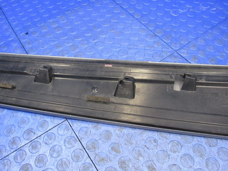 11-17 Honda Odyssey Right RH Quarter Sliding Door Center Rail Cover Si