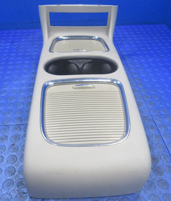 12-20 Dodge Grand Caravan Front Center Cup Holder Console Assembly Tan