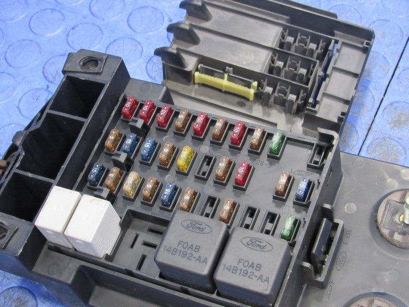 97-98 Ford F150 Interior Dash Fuse Box Junction Relay Block F65B-14A06
