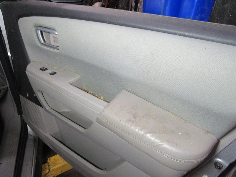 09-15 Honda Pilot Right RH Passenger Side Front Door Trim Panel Gray