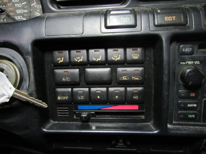 93-96 Toyota Land Cruiser AC Heater Climate Control Panel