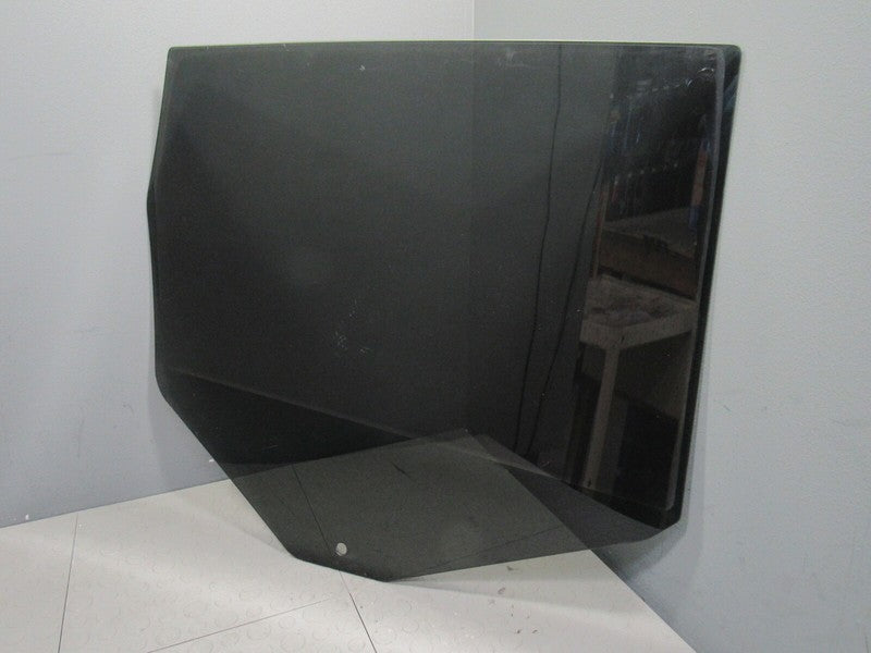 11-21 Jeep Grand Cherokee WK2 Left LH Driver Side Rear Door Glass Wind