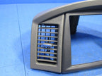 05-06 Jeep Grand Cherokee WK REC Navigation Radio Bezel Dash Trim Vent