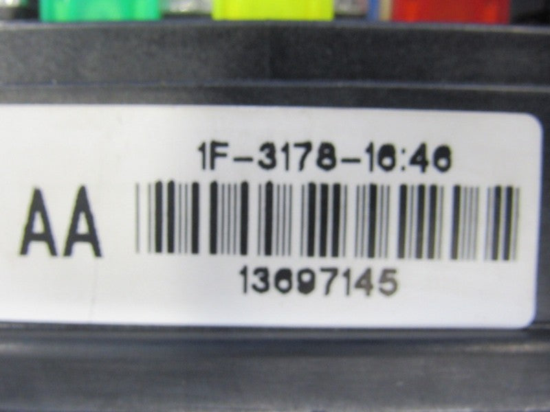 08-11 Cadillac DTS Buick Lucerne Cabin Under Seat  13697145 Fuse Relay