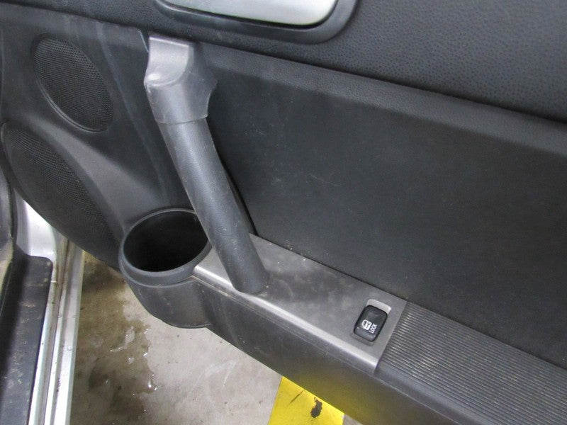 06-08 Mazda Miata MX-5 NC Right RH Passenger Side Front Door Trim Pane
