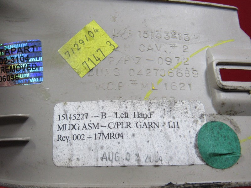 05-06 Escalade Platinum Left Driver B Pillar Panel Cloth Covered Moldi