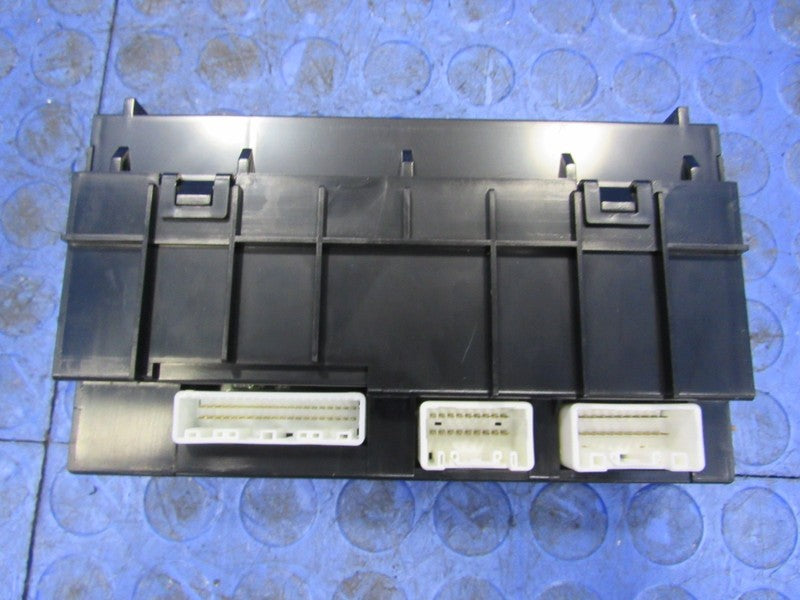06-07 Lexus LX470 UZJ100 AC Air Conditioner Amplifier Amp Module 88650