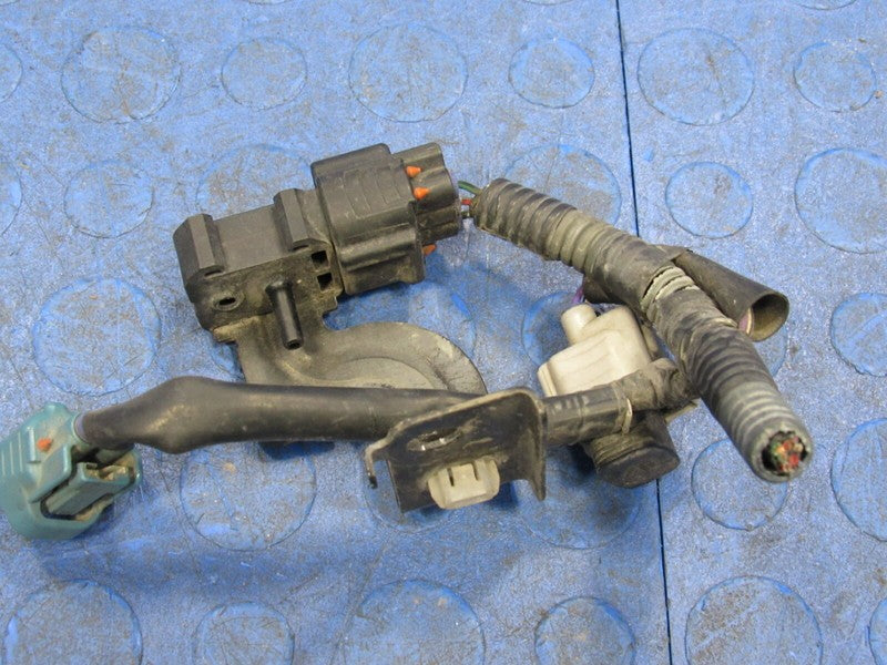 00-02 Toyota Tundra Pickup Truck Fuel Vapor Pressure Sensor OEM 89460-