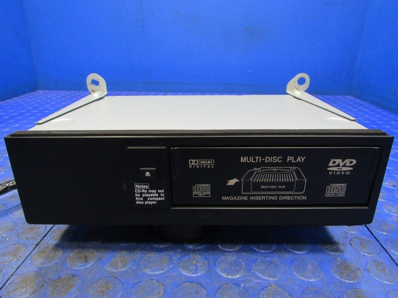 06-07 Land Cruiser LX470 UZJ100 Disc CD Player Changer Magazine 86270-