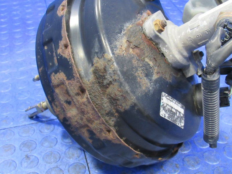 01-02 Toyota Sequoia Brake Booster & Master Cylinder Complete W/ Senso