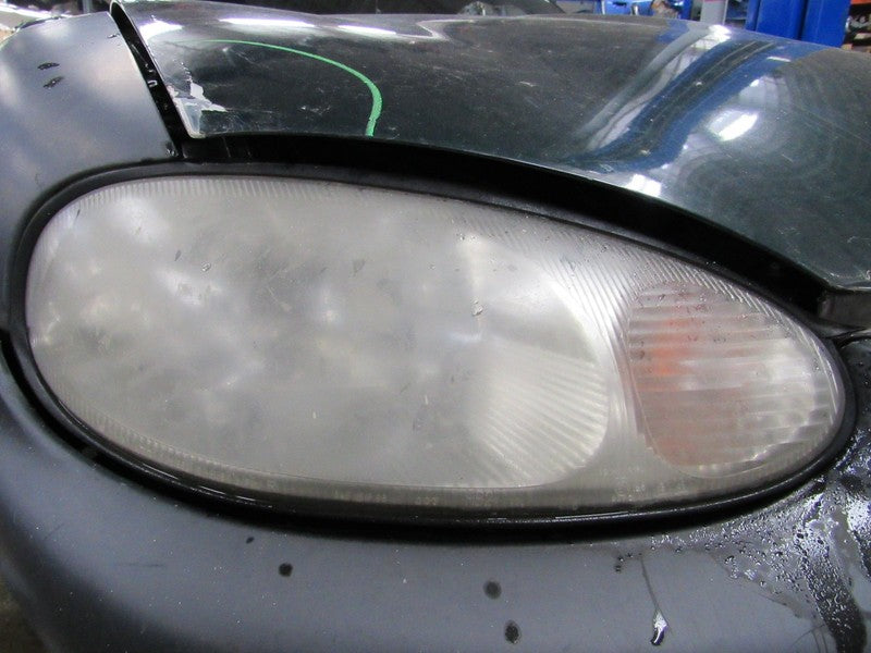 99-00 Mazda Miata MX-5 NB1 Right RH Passenger Side Headlight Head Ligh