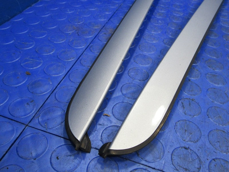 04-10 BMW X3 Titansilber Metallic Windshield Molding Trim Set A-Pillar