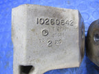 97-04 Chevrolet Corvette 5.7L Right Left Engine Motor Mount Bracket Pa