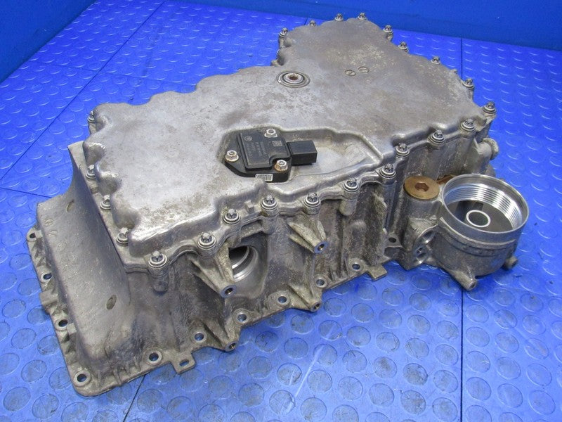 10-17 BMW 550i GT / 12-19 650i 4.4L N63 F10 F12 xDrive AWD Oil Pan Ass