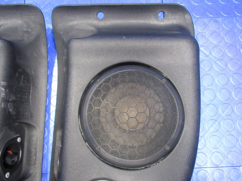 03-06 Jeep Wrangler TJ Roll Bar Mounted Overhead Speaker Pods Dome Lig